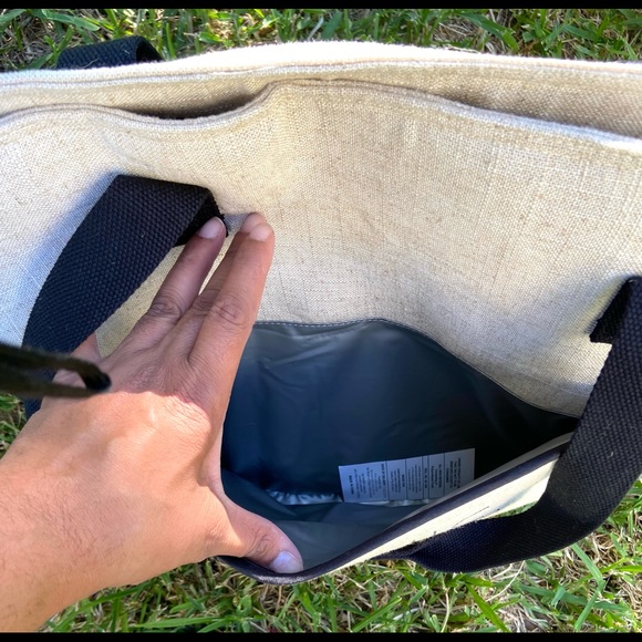 New Rae Dunn picnic Insulated tote bag - Picture 9 of 9